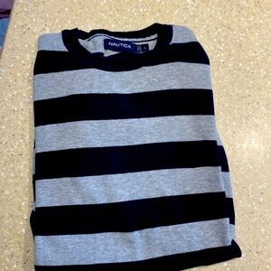 Men’s Nautica sweater